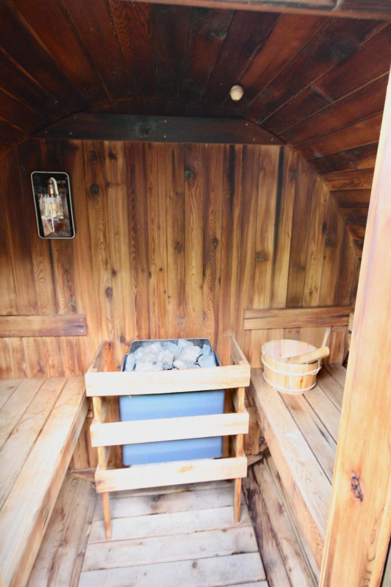 Appartamento Hot Tub & Sauna Let